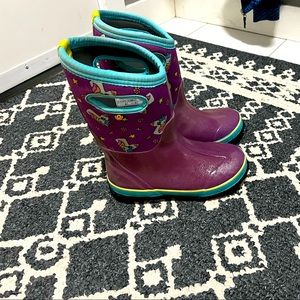 Unicorn sparkle Bogs 3 used condition